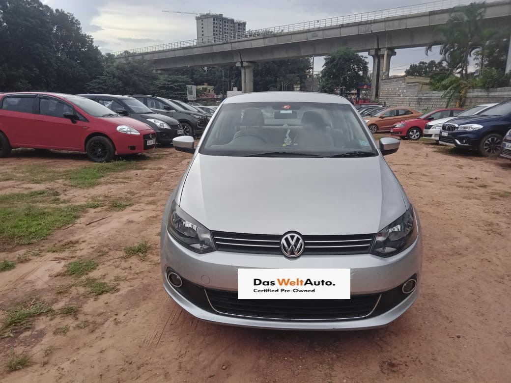 Volkswagen Vento(2012-2014) Highline Petrol